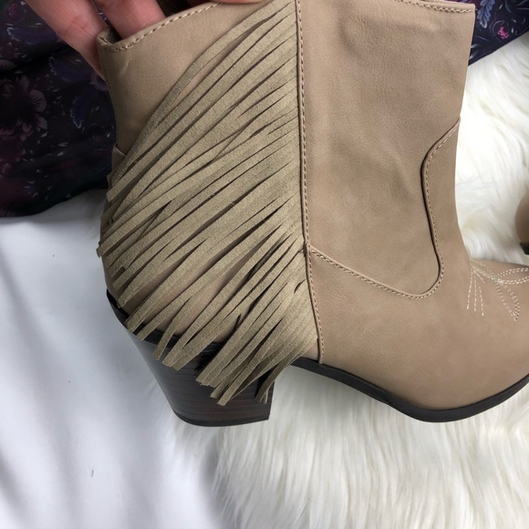 Fringe Side Watson Booties - Picture 3 of 6